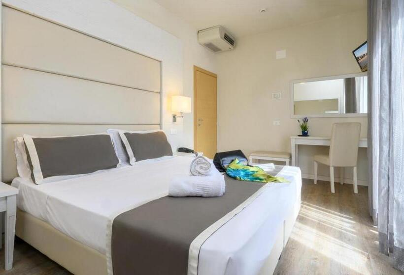 Suite com Varanda, Atlas