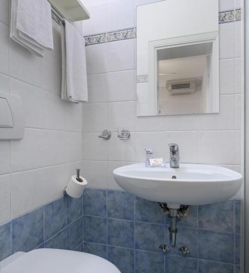Quarto Economy Individual, Atlas