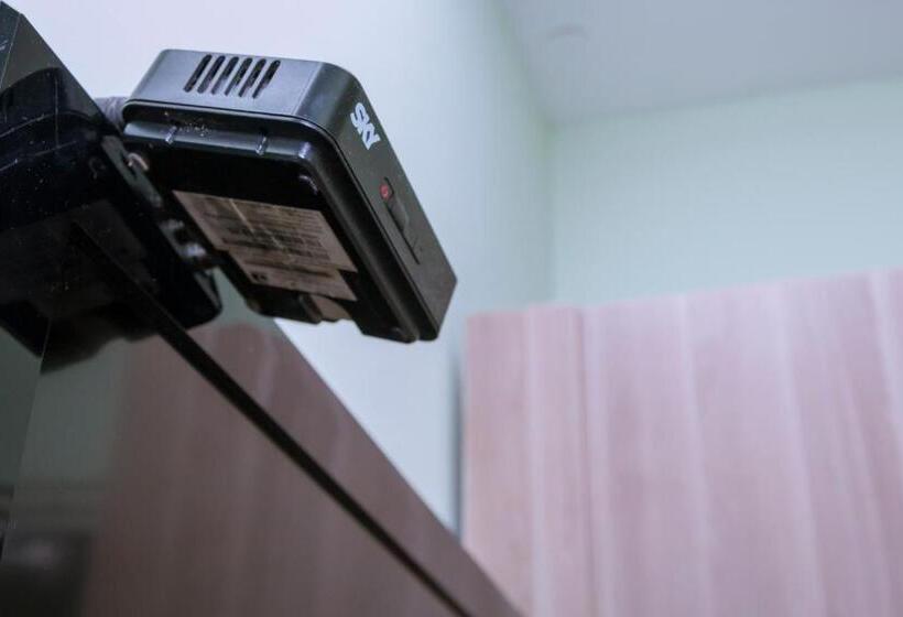 标准单人间, Bandeirantes