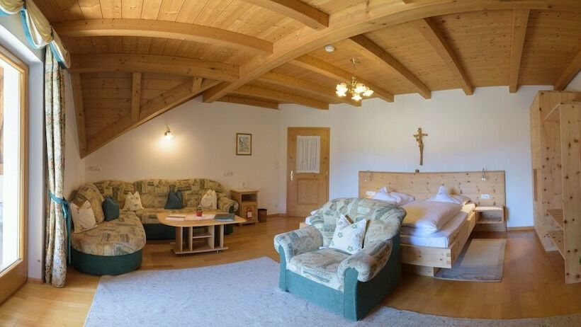 Полулюкс, Berglandhotel Untertheimerhof