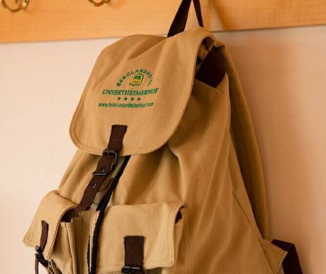 סוויטת ג'וניור, Berglandhotel Untertheimerhof