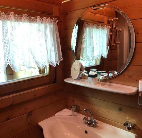 בקתת חדר, Berglandhotel Untertheimerhof