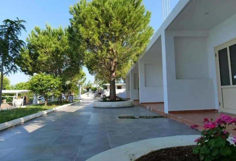 اتاق خانوادگی با چشم‌انداز دریا, Edva Resort
