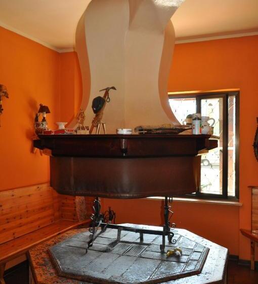 חדר סטנדרט יחיד, Galles