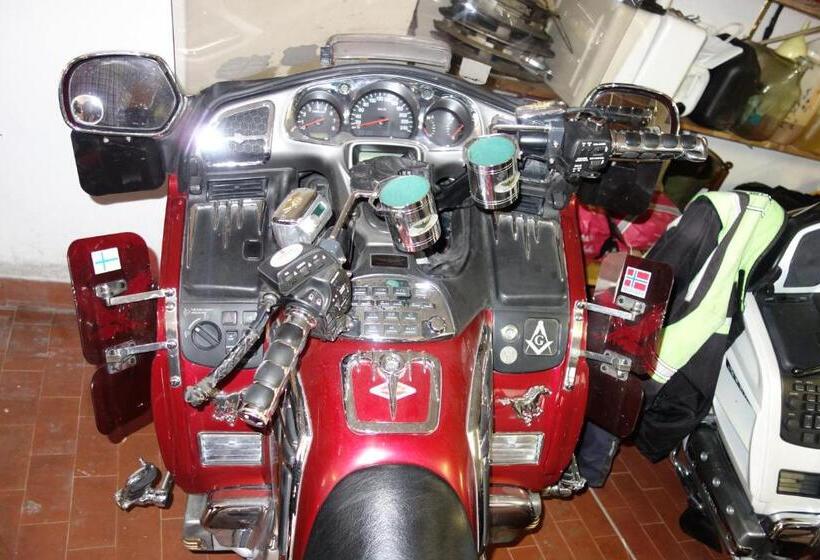 חדר סטנדרט יחיד, Galles