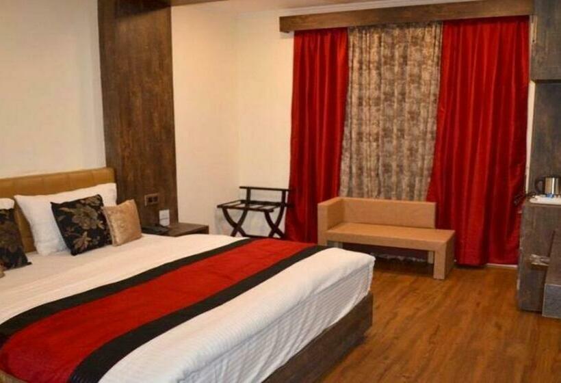 Quarto deluxe, Green Leaf Srinagar