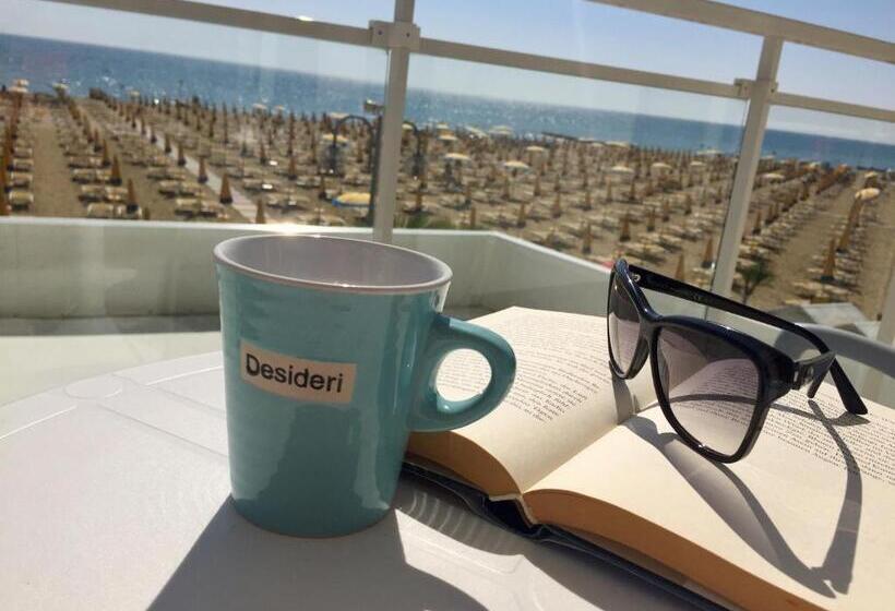 Standard Connecting Room Sea View, Nizza Frontemare Superior 3 Stelle