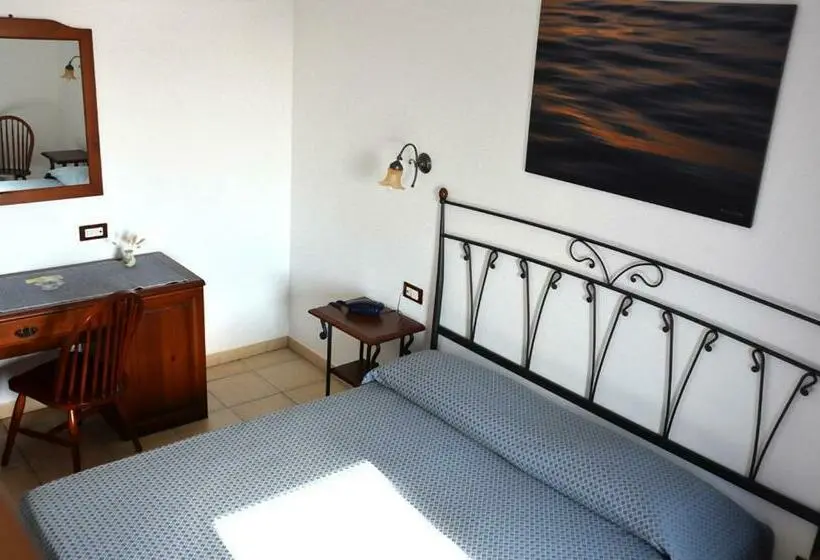 Standard-huone, Punta Barone