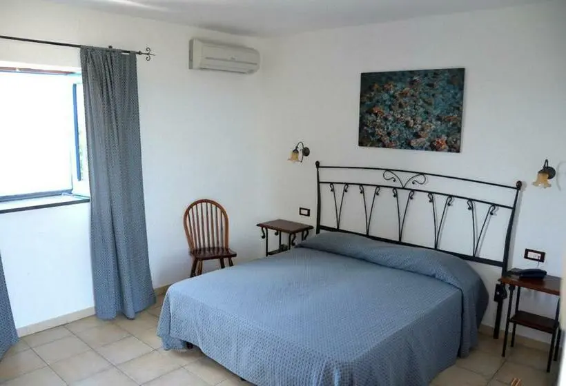 Standard-huone, Punta Barone