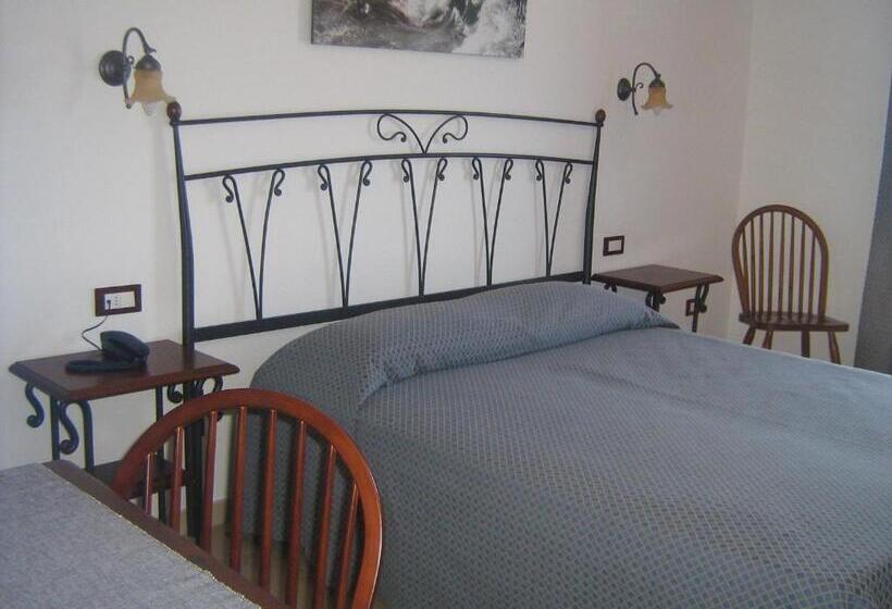 Quarto Estandar, Punta Barone