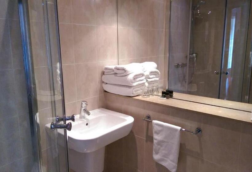 Номер Стандарт Трехместный, Remont Oxford