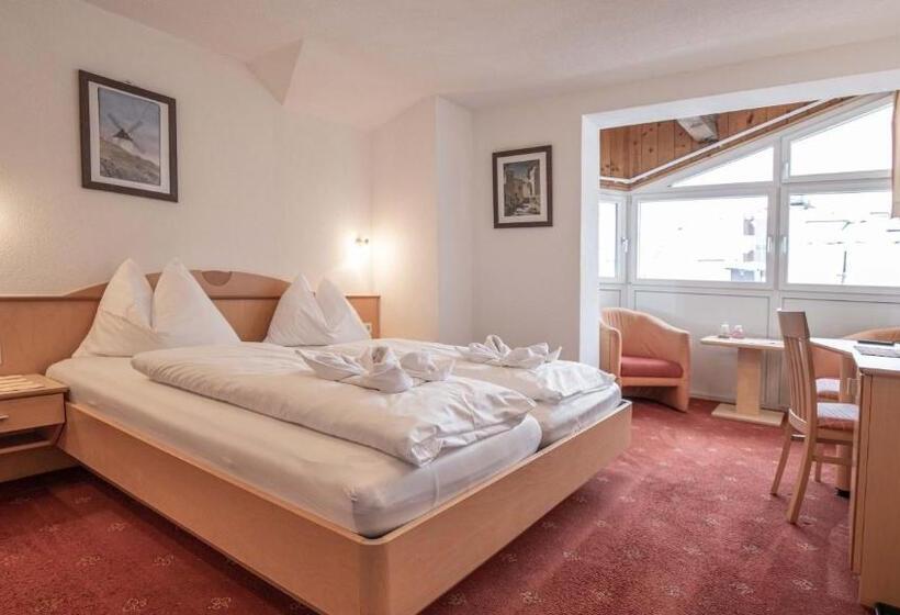 Номер Стандарт, Victoria