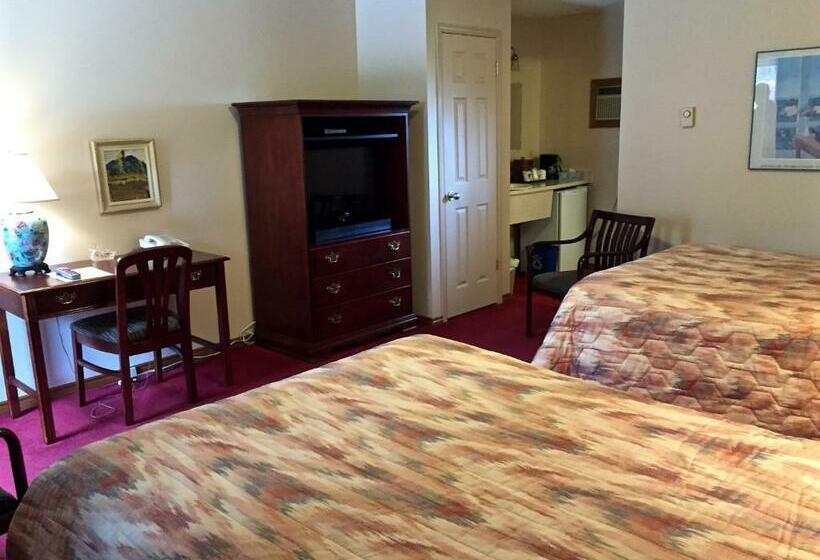 غرفه قياسيه سريرين مزدوجين, Swan Motel