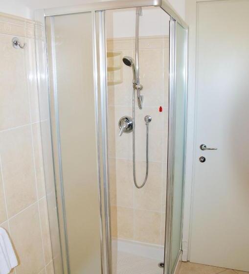 غرفة قياسية مزوَّدة بشُرفة, Almaluna Hotel & Resort