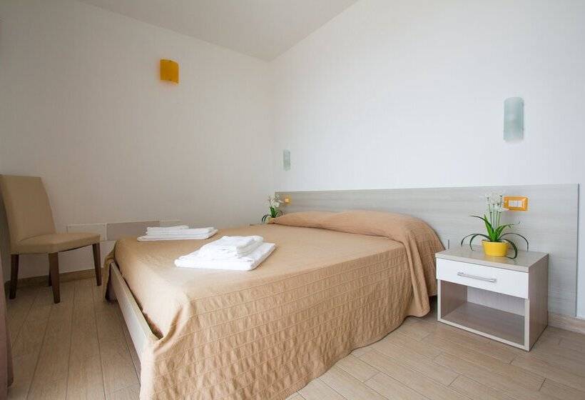 スタンダード４人部屋, B&b Baglio Santa Croce