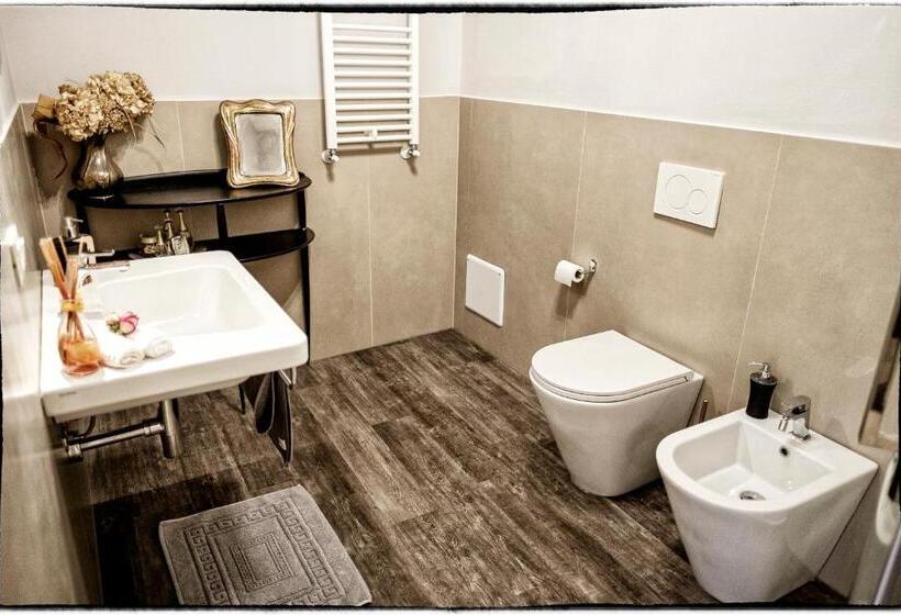 اتاق لوکس, B&b Corso Diaz