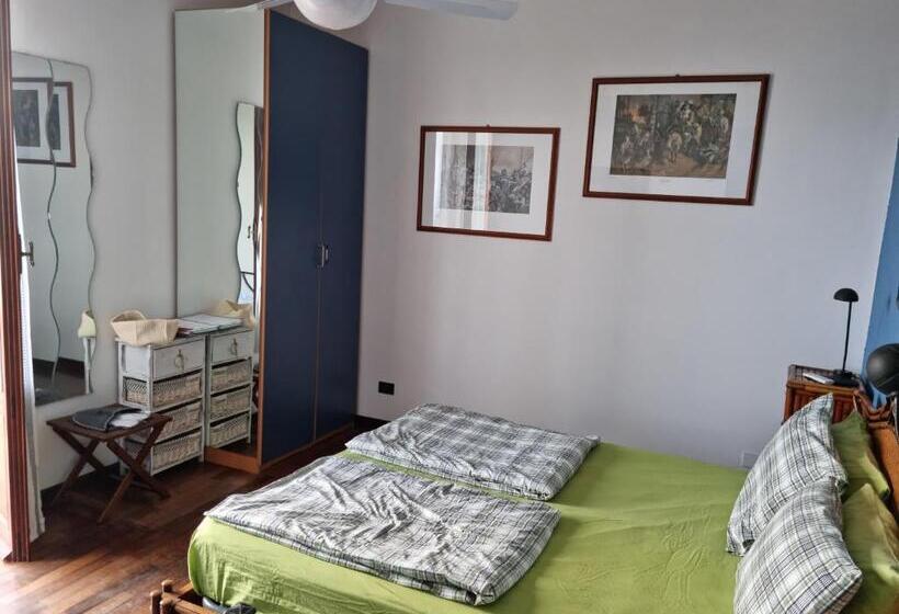 غرفة قياسية سرير كينج, B&b La Terrazza Sui Fieschi