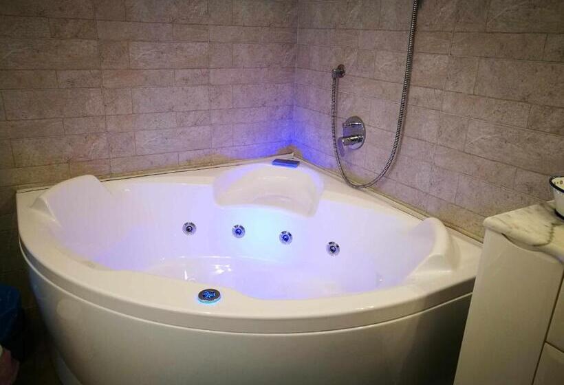 غرفة سوبيريور ثلاثية مطلّة علي البحر, B&b La Terrazza Sui Fieschi