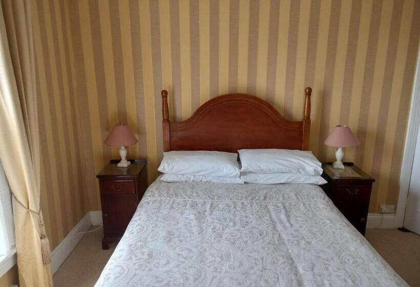 غرفة قياسية, Carraig Rua