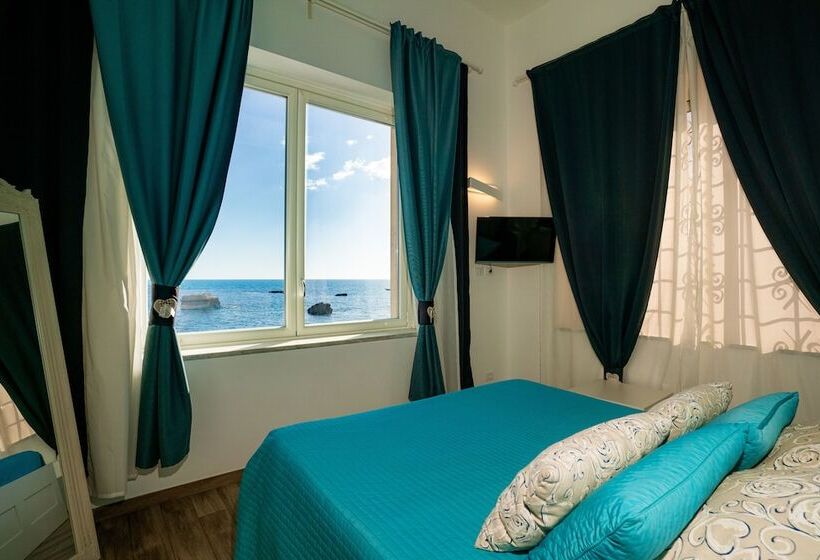 اتاق لوکس با چشم‌انداز دریا, Marlove Siracusa   Private Sea Access   Self Check In