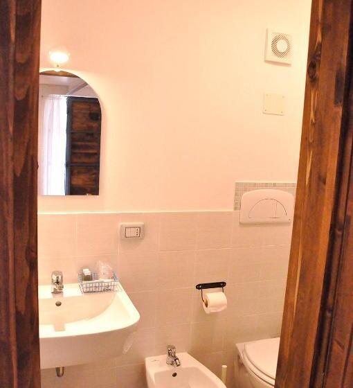 חדר סטנדרט, Sole Mio