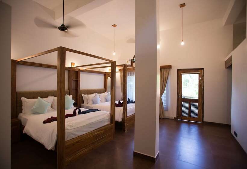 Chambre Familiale, Dunhill Beach Resort