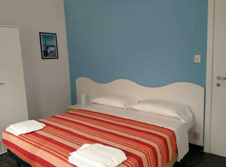 バス共有のスタンダードルーム, Albergo Belvedere