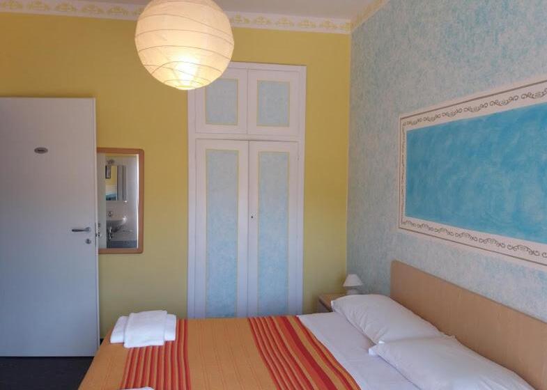 חדר משפחתי, Albergo Belvedere