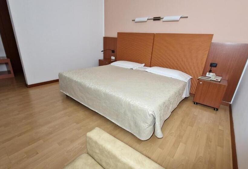 Номер Стандарт, Bella Italia Palace