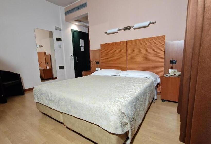 اتاق استاندارد, Bella Italia Palace