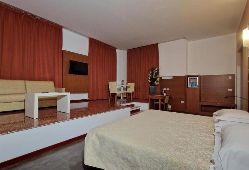 Люкс, Bella Italia Palace