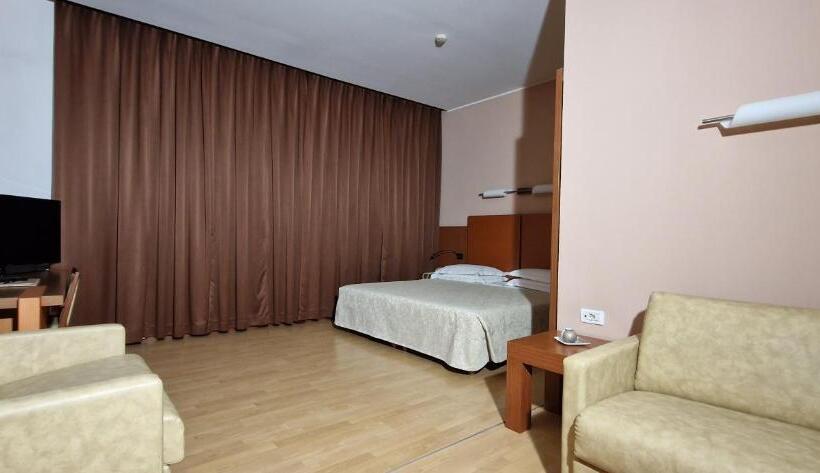 Люкс, Bella Italia Palace