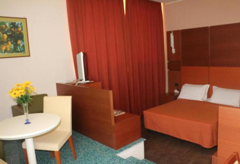 Люкс, Bella Italia Palace