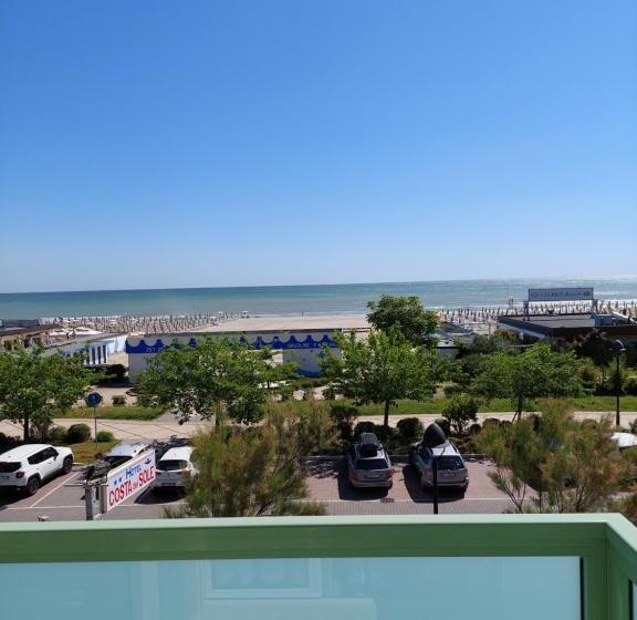 غرفة قياسية مطلّة علي البحر, Costa Del Sole Only Room