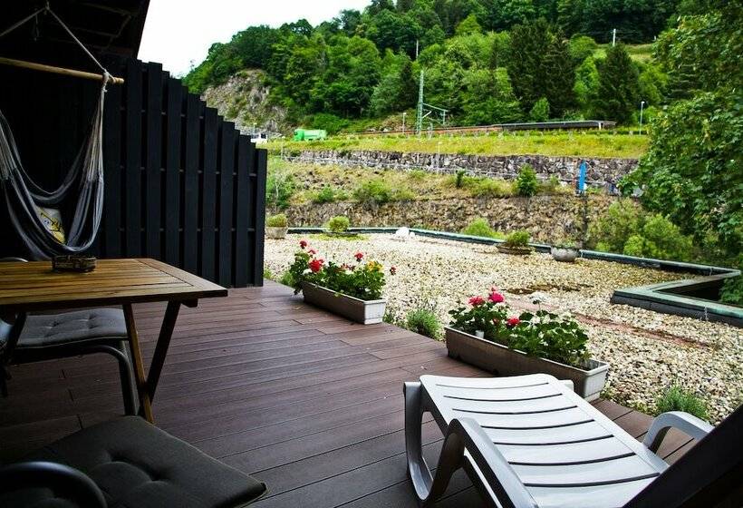 标准间带阳台, Das Waldhaus