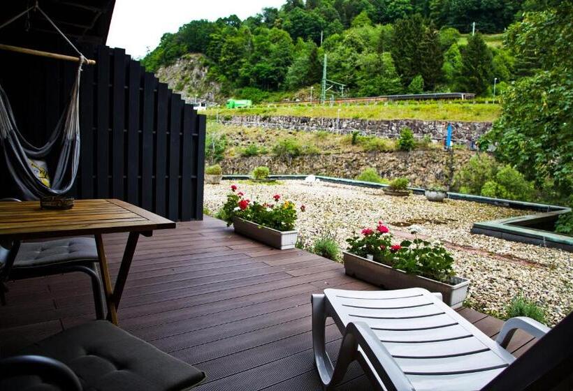 标准间带阳台, Das Waldhaus