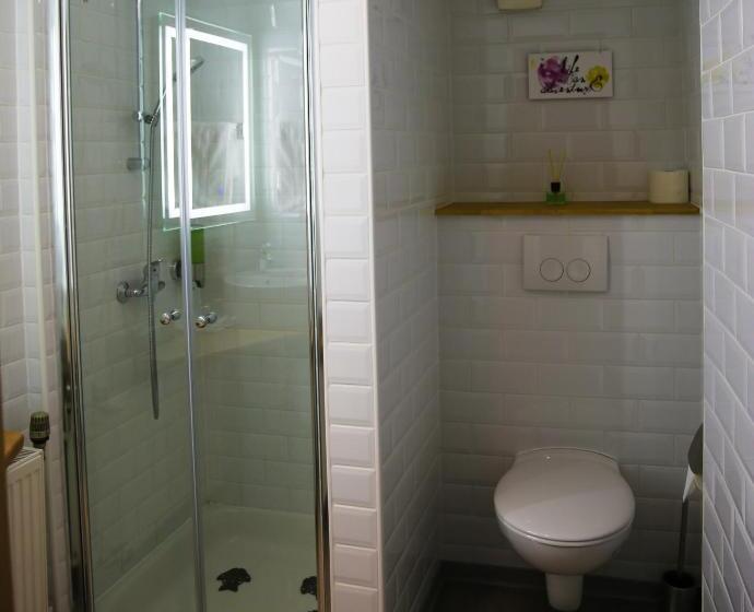 带城市景观的标准间, Das Waldhaus