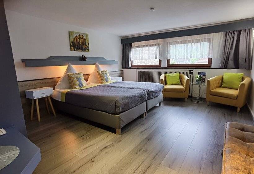 标准间, Das Waldhaus