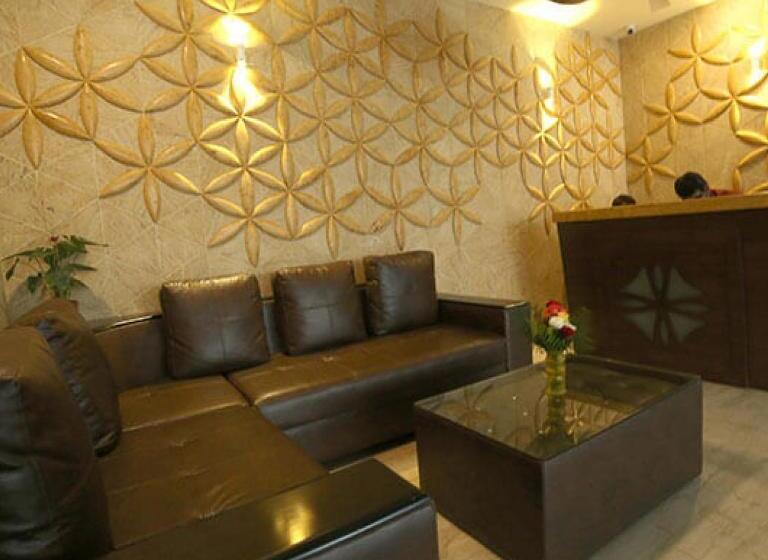 Номер Deluxe, La Riviera Suites