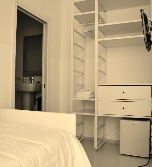 اتاق استاندارد یک نفره, La Casa Nel Borgo Antico