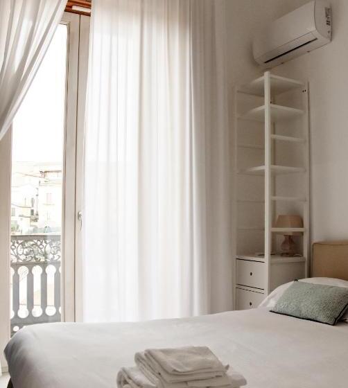 اتاق استاندارد, La Casa Nel Borgo Antico