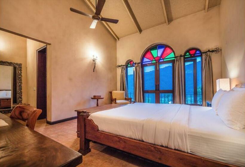 غرفة قياسية مزوَّدة بتراس, The Orchard At Peora Estates