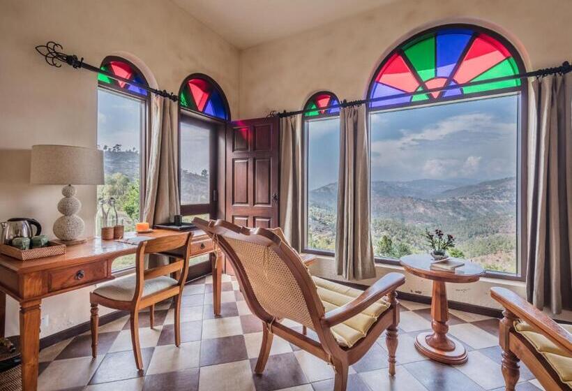 غرفة قياسية مزوَّدة بشُرفة, The Orchard At Peora Estates