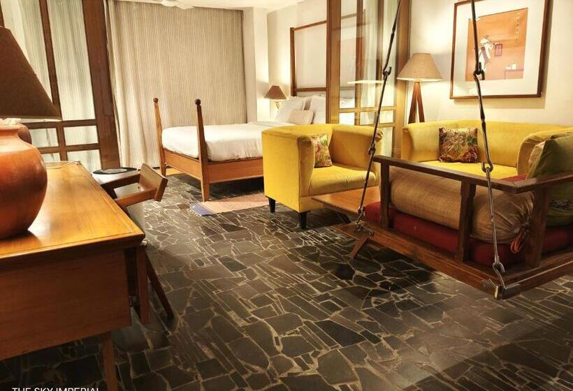 带阳台标准四人间, The Sky Imperial Aarivaa Luxury Stays