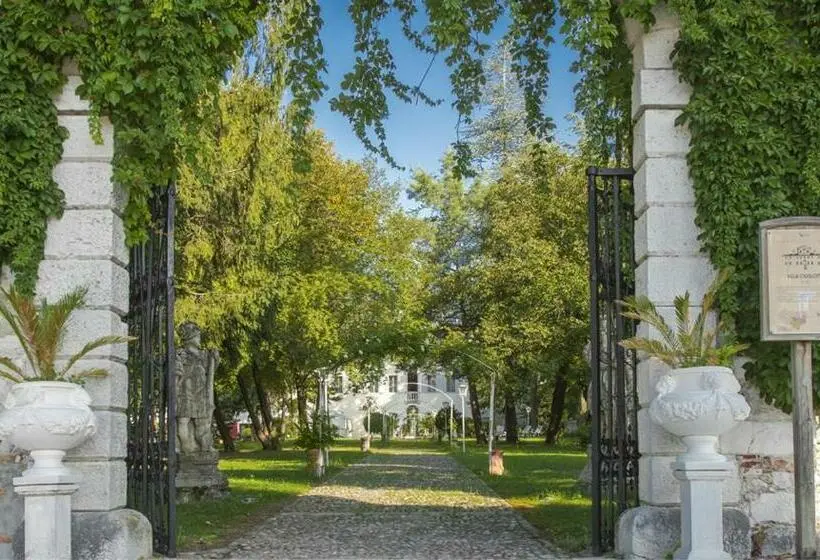 庭の見えるジュニアスイート, Villa Cigolotti