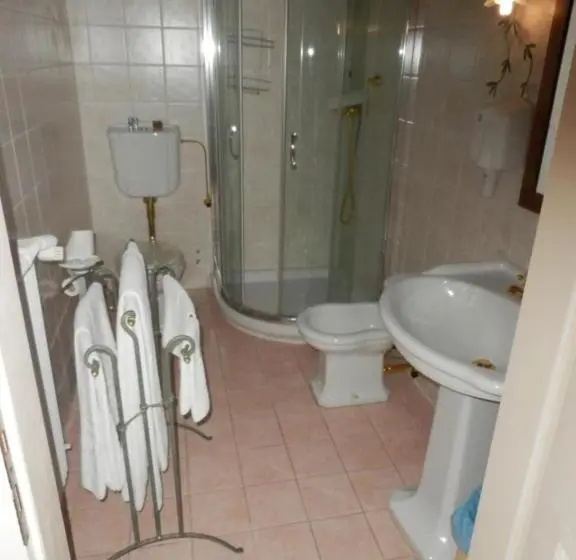 スタンダード４人部屋, Villa Cigolotti