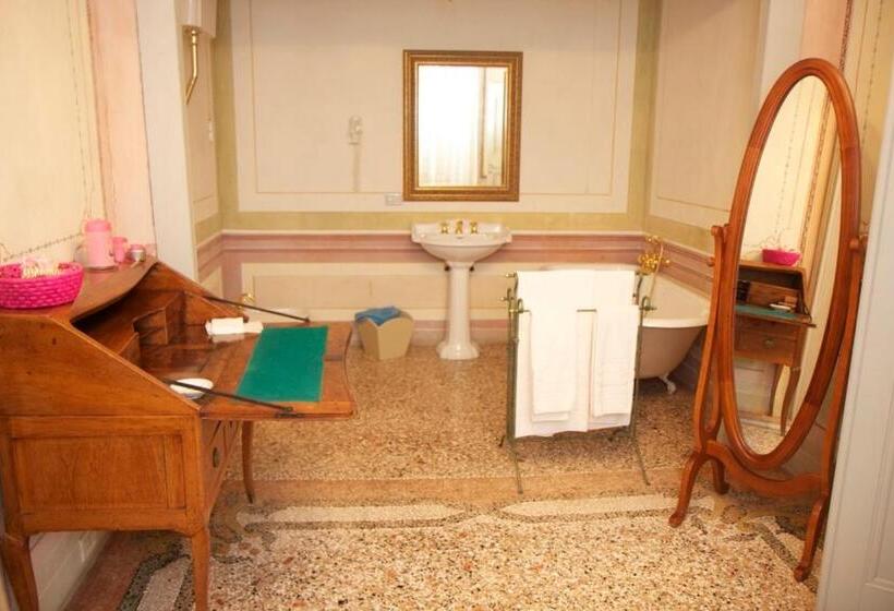 ガーデンビュースイート, Villa Cigolotti