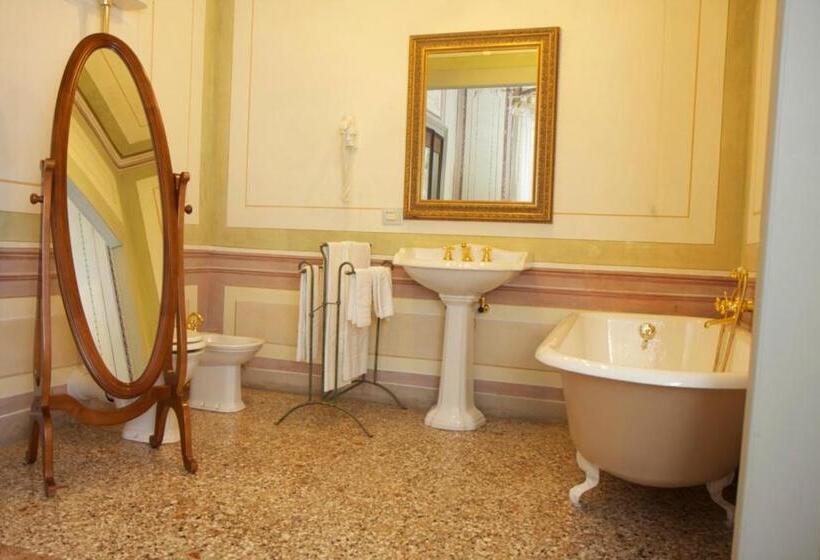 ガーデンビュースイート, Villa Cigolotti