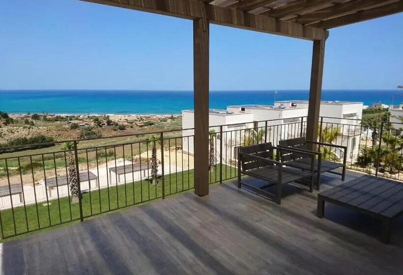 オーシャンビューのプレミアムルーム。, La Blanca Resort & Spa