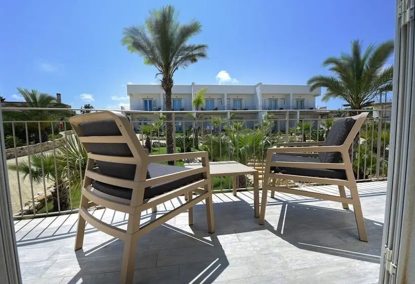 ガーデンビュースタンダードルーム, La Blanca Resort & Spa